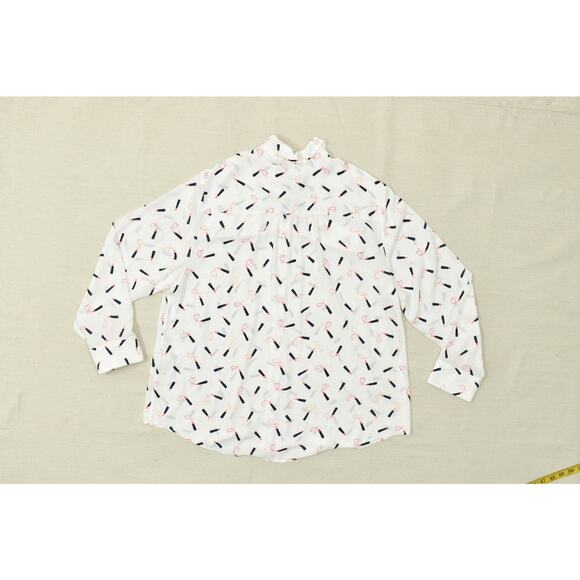 Chico's Women's Lipstick Print White Button Up Blouse Size 3 L/XL NWT - Picture 2 of 8
